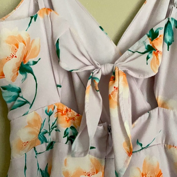 Floral Romper - Picture 6 of 6